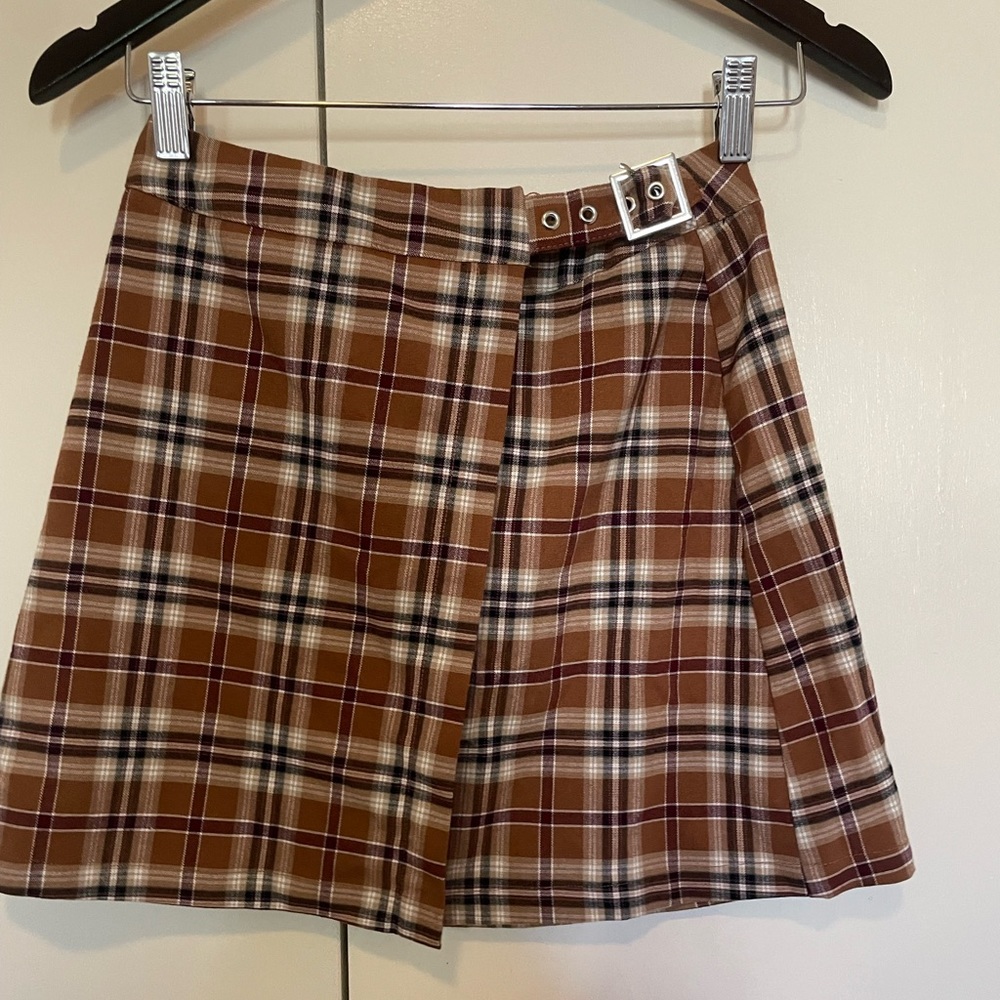 Brown tartan mini skirt